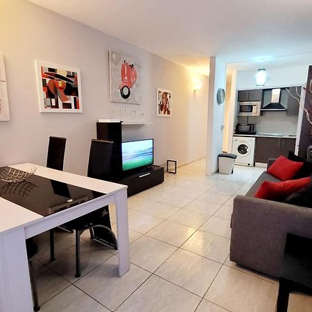 Galeria De Arte. Apartment อาโรนา ภายนอก รูปภาพ